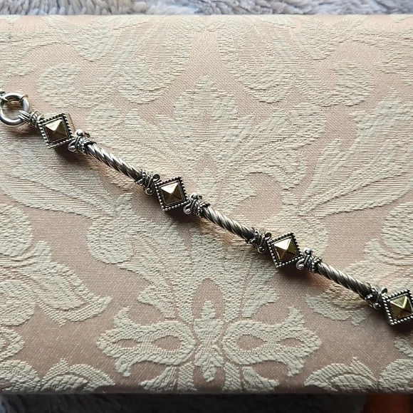 Vintage Menegatti | Cable Bracelet - Picture 7 of 10